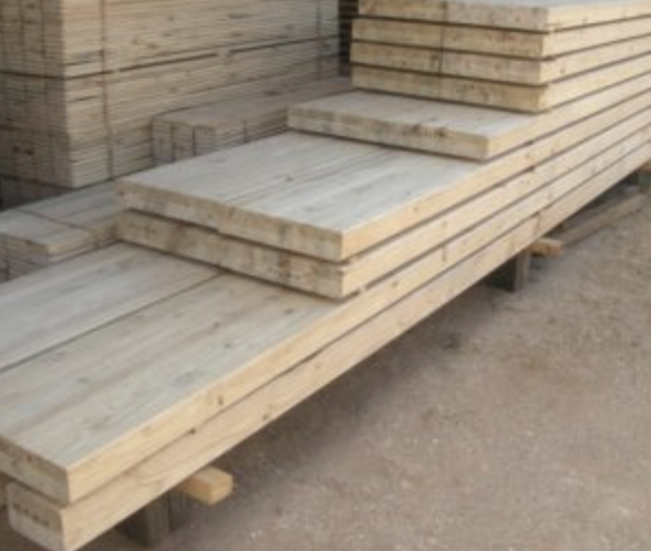 Bois Poutre lamellé-collé abouté et chanfrenné de 4 à 12 mètres Betsiléo scierie